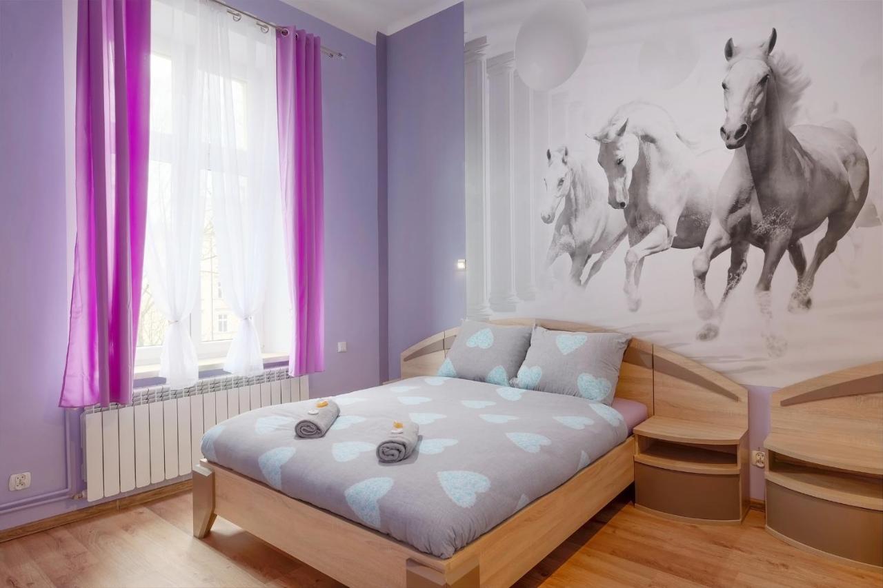 Queen Apartments Krakow Luaran gambar