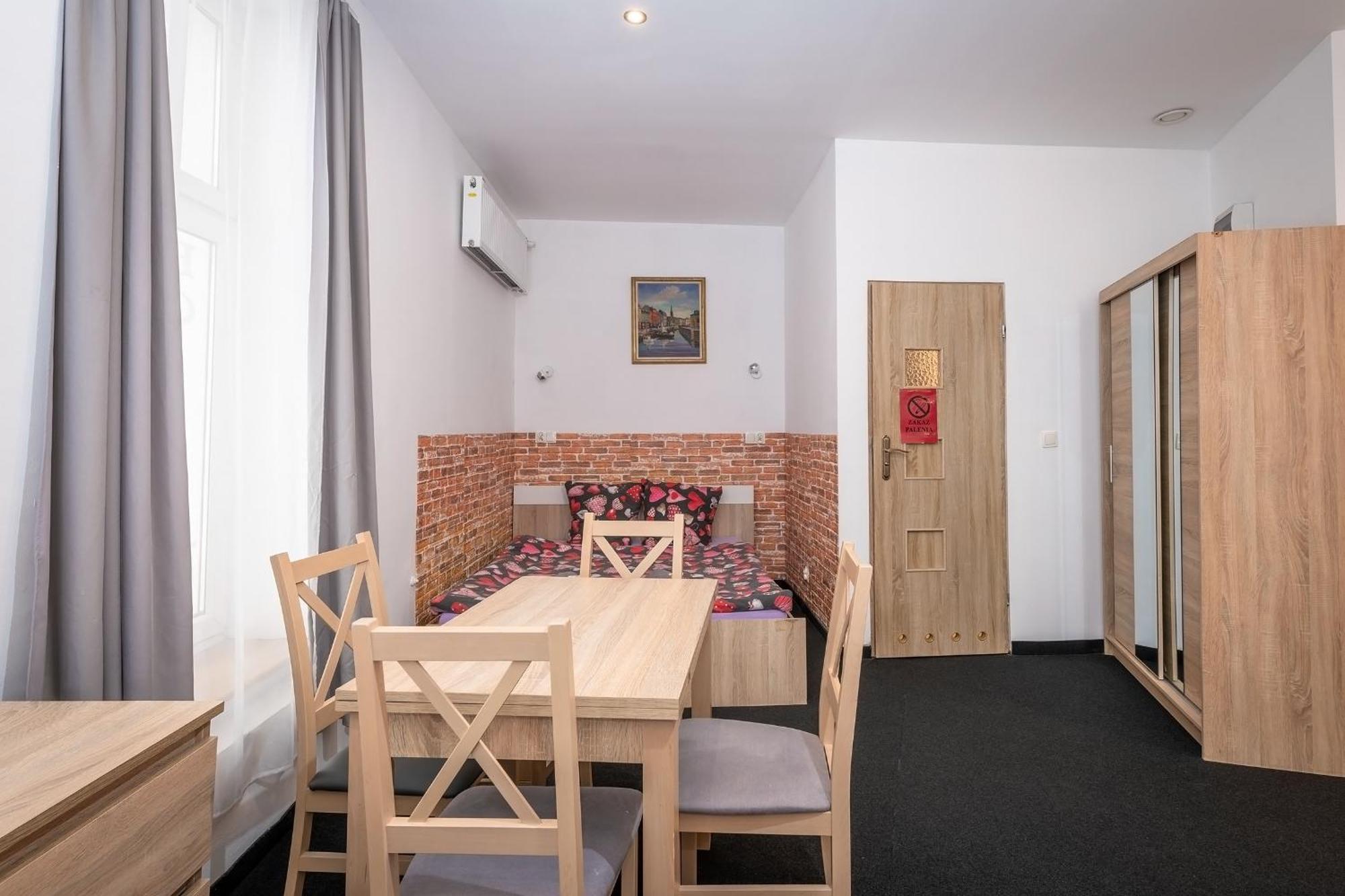 Queen Apartments Krakow Luaran gambar