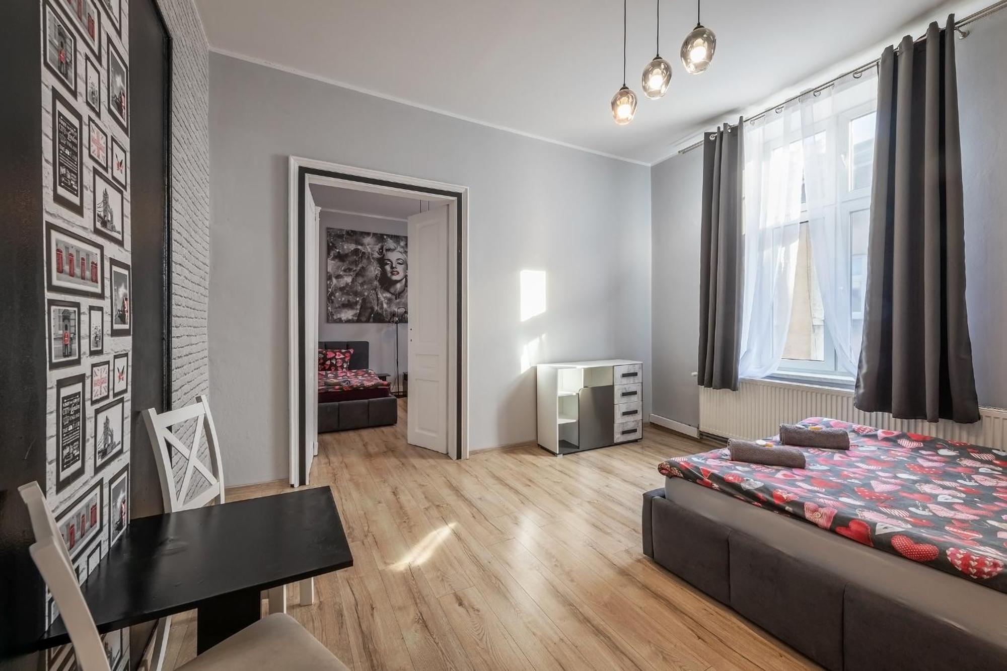 Queen Apartments Krakow Luaran gambar