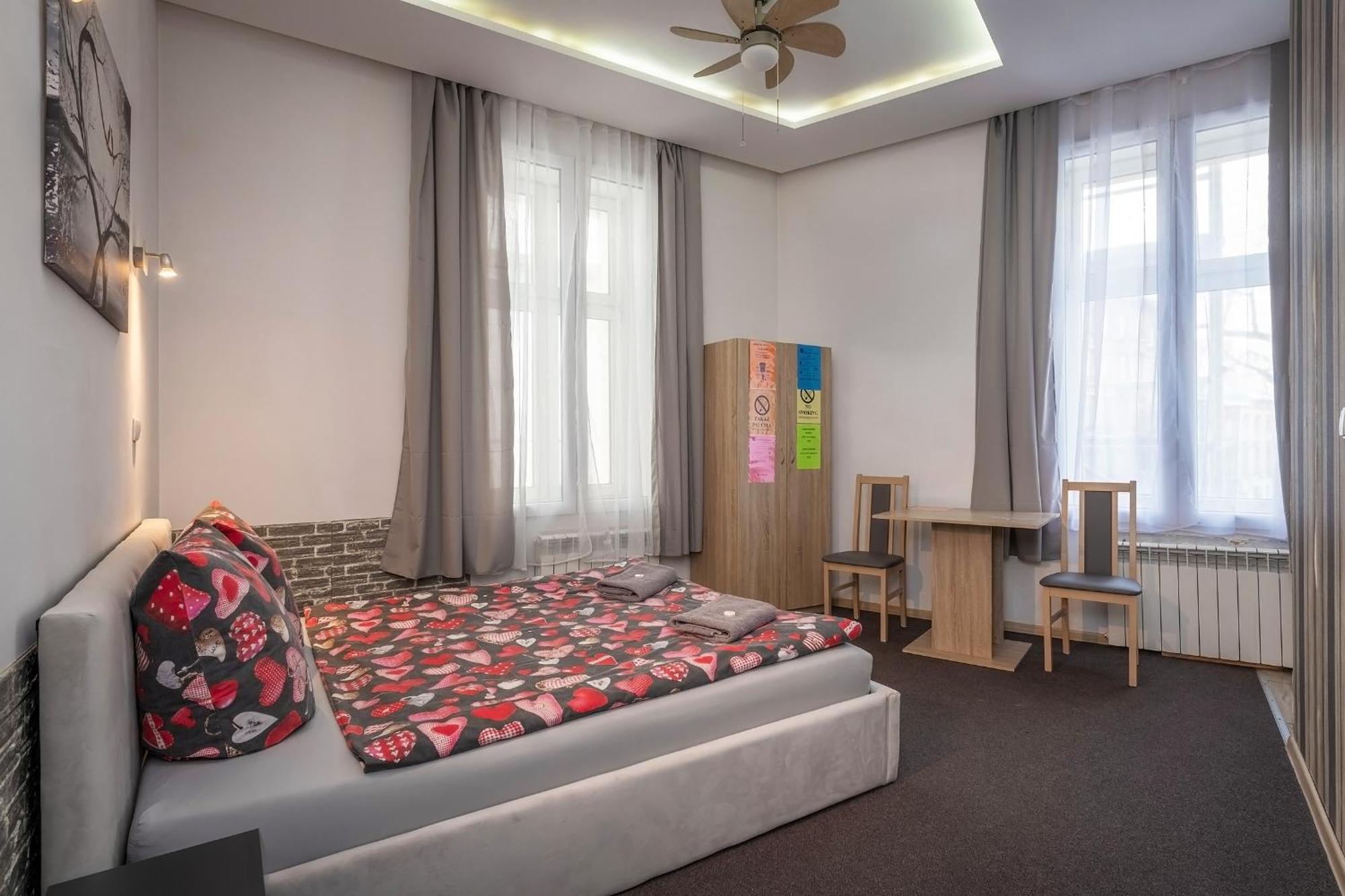 Queen Apartments Krakow Luaran gambar