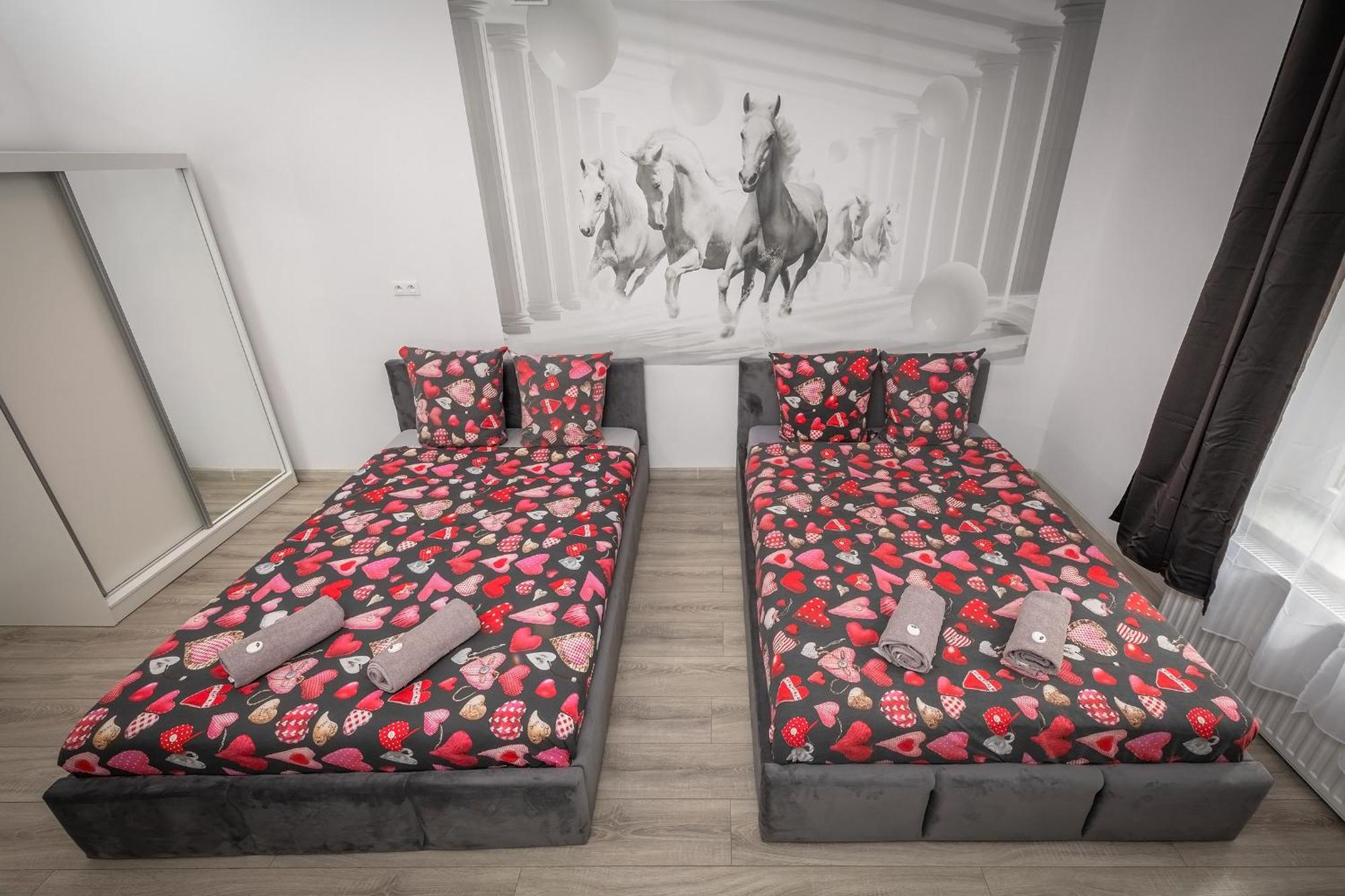 Queen Apartments Krakow Luaran gambar